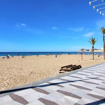 Bacana 9-4 * Benidorm
