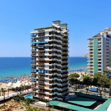 Bacana 9-4 Apartment